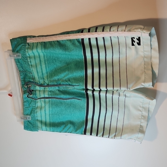 Billabong Swim Trunks Swimming Shorts Men's Size Large Green/White NICE!! - Picture 3 of 9